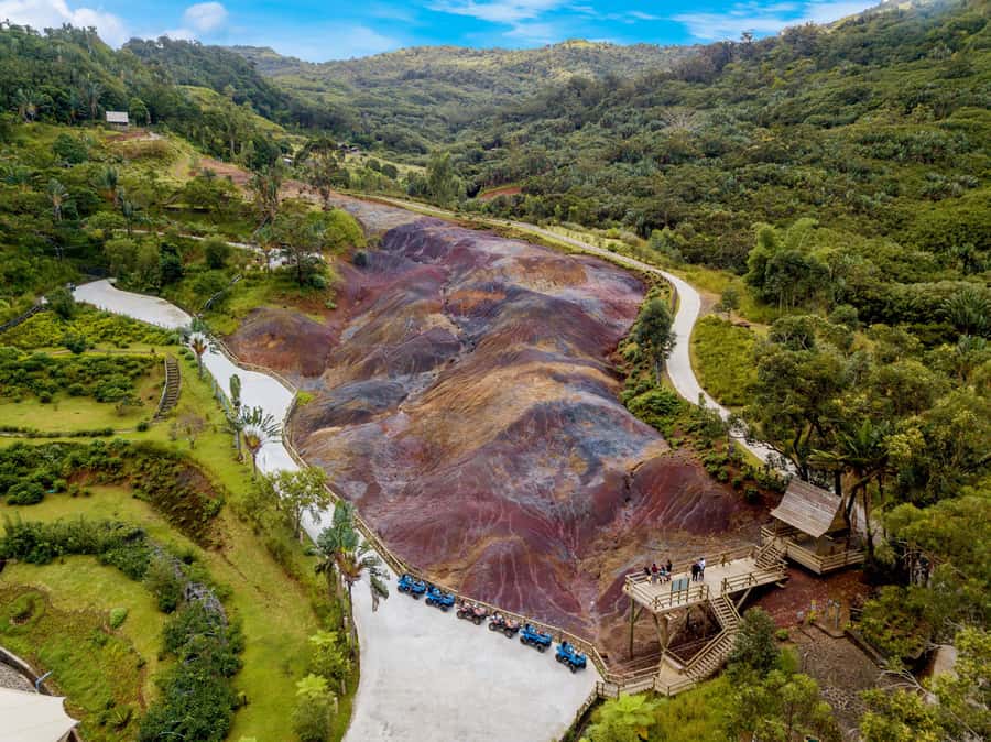 Mauritius: Private South Tour with Pickup - From Curepipe to the Trou aux Cerfs crater