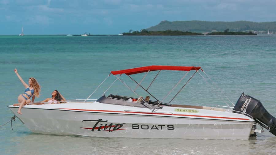 Mauritius: Speedboat Tour to Ile aux Cerfs with Lunch - Meeting at Trou dEau Douce and reaching the jetty