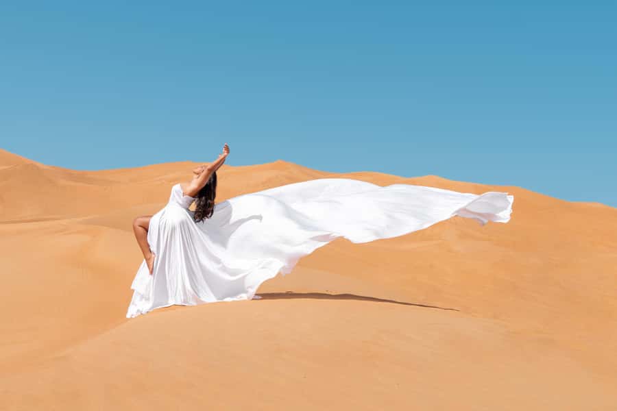 Merzouga: 1-Night in Desert Camp With Dinner & camel ride - Tea, dinner, and the first look at camp