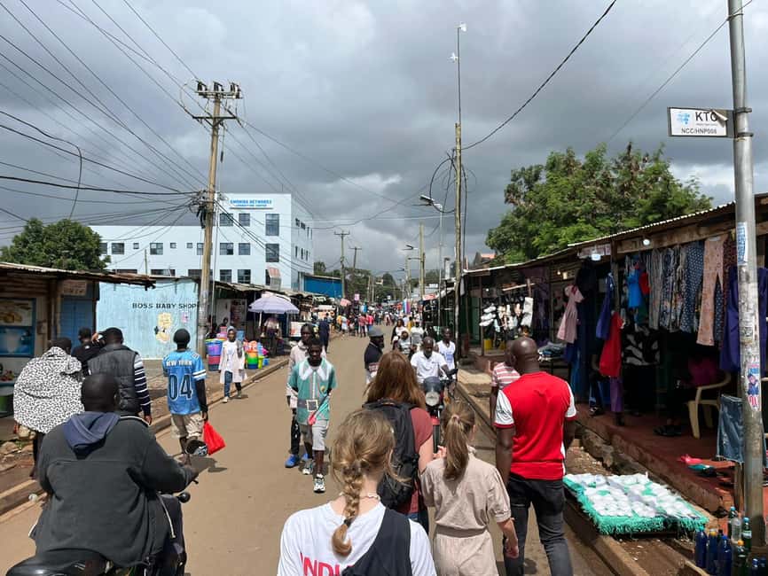 Nairobi: Kibera Slum Tour with Local Social Entrepreneurs - Victorious Bone Craft and useful recycling