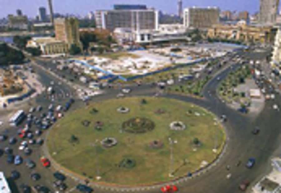 Old Cairo and Khan El Khalili Bazaar: Private Half-Day Tour - Should you book Old Cairo and Khan El Khalili?