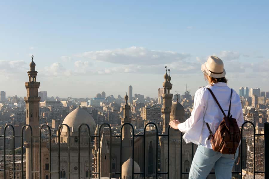 Old Cairo: Full-Day Islamic and Coptic Cairo Tour with Lunch - Lunch in Old Cairo, with a taste of everyday Egypt