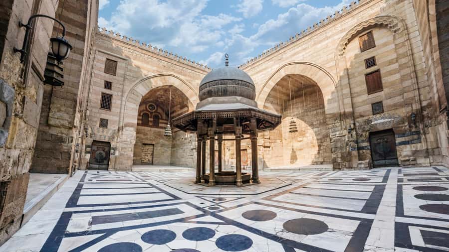 Old Cairo Guided Walk Tour: History, Culture & Street Bites - Why this Old Cairo walk works