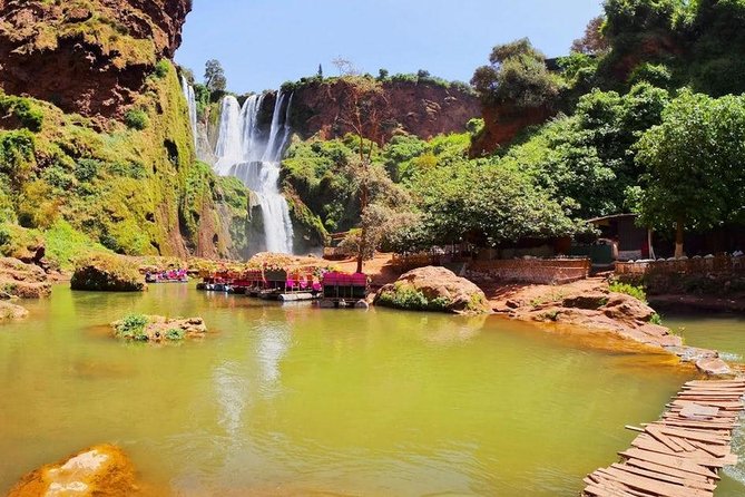 Ouzoud Waterfalls Guided Hike and Boat Trip from Marrakech - Crowds, timing, and the pace of the day