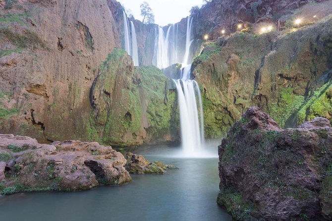 Ouzoud Waterfalls Guided Hike and Boat Trip from Marrakech - Arriving at Cascades d’Ouzoud