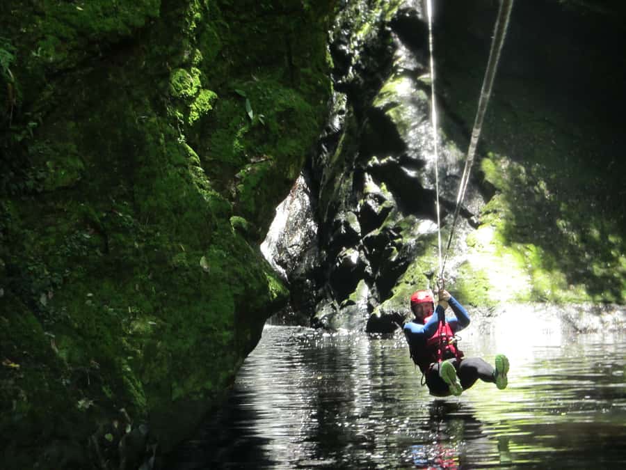 Plettenberg Bay: Canyoning Trip - Getting ready at base camp