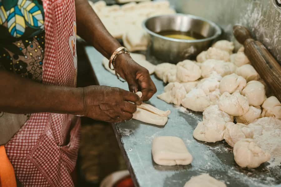 Port Louis: Street Food & City Tour - Starting at the Caudan Waterfront