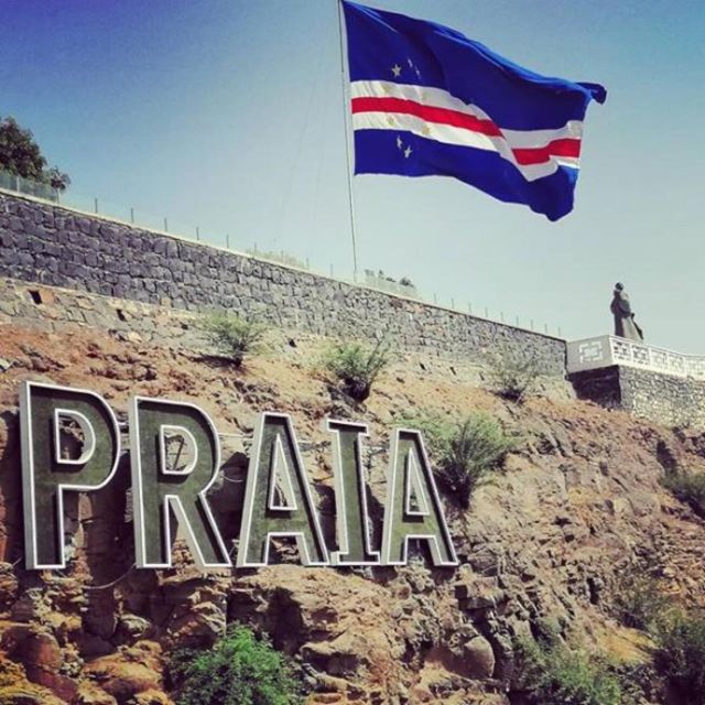 Praia & Cidade Velha: Guided City Tour - Should You Book Praia and Cidade Velha?
