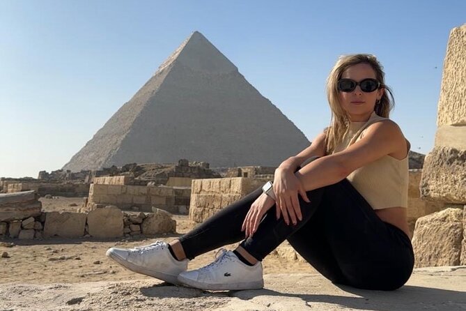 Private Guided tour to Giza Pyramids,Sphinx Camel Ride and Lunch - Egyptian street lunch after the monuments
