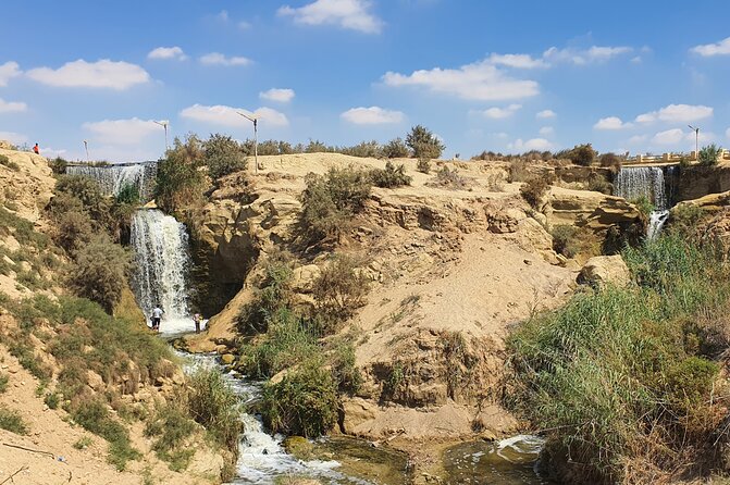 Private tour El Fayoum Oasis and Wadi Rayan waterfall from Cairo - Tunis Village and the lunch question