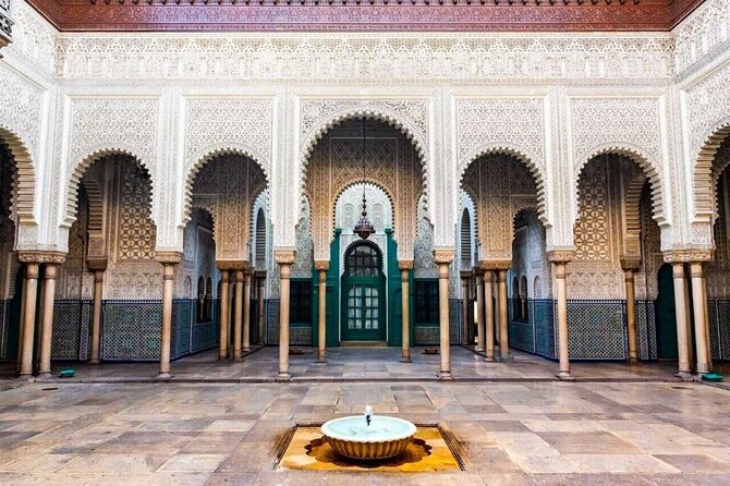 Private Tour of Casablanca with Round Trip Airport Transfer - The Old Medina, Place Marishal, and United Nations Square