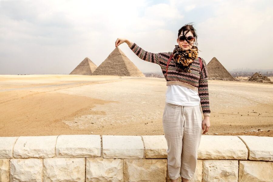 Pyramids of Giza and Great Sphinx: Private Half-Day Tour - Meeting the Great Sphinx face to face