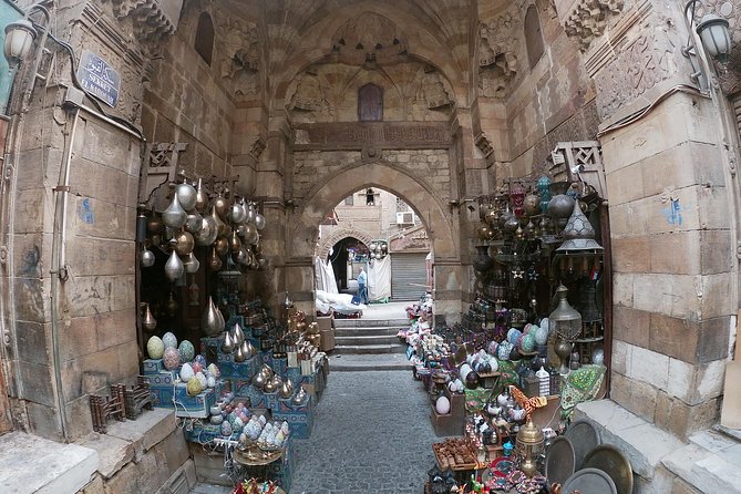 Pyramids of Giza, the Sphinx, the Egyptian Museum. - Khan el-Khalili and the Feel of Old Cairo