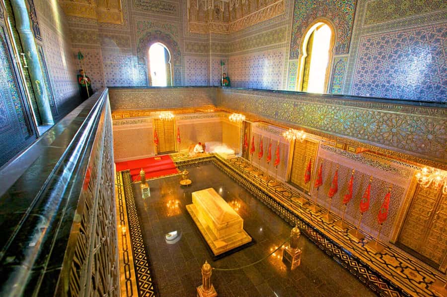 Rabat: Guided City Tour with Mausoleum Mohammed V Visit - Walking through Chellah’s Roman and Islamic past