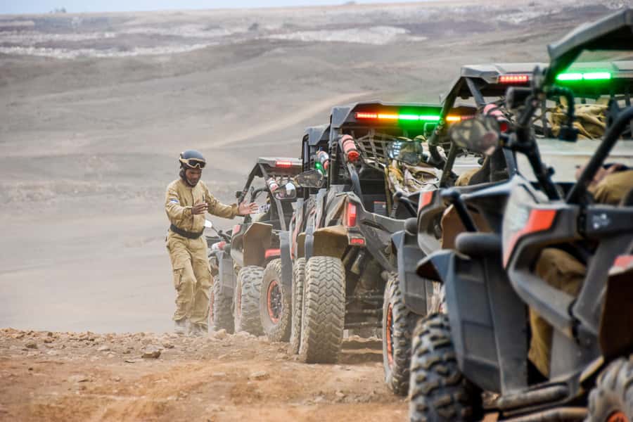 Sal Island: 2-Hour Buggy Desert Adventure - Guides, safety, and group rhythm