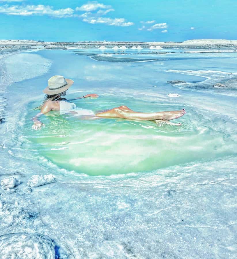 Santa Maria: Salt Mine, Natural Pool, and Shark Bay Tour - Pickup from Santa Maria and the vehicle question