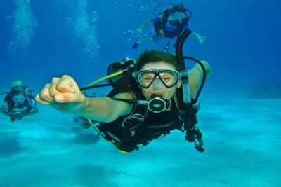 Scuba Diving Full Day Boat Trip for beginners With Lunch & Transfer – Hurghada