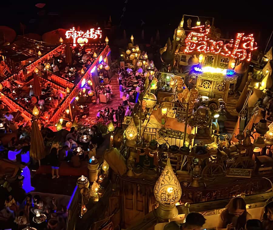 Sharm el Sheikh: Farsha Cafe & Soho Square Night Out Driver - Soho Square after dark