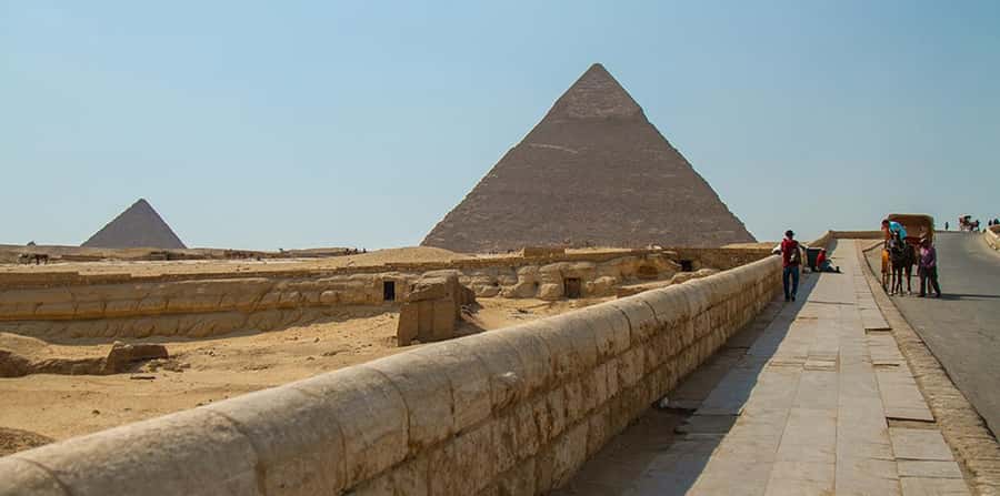 Sharm El Sheikh: Great Pyramids, Sphinx, Museum Tour by Bus - Leaving Sharm El Sheikh for a long Cairo day