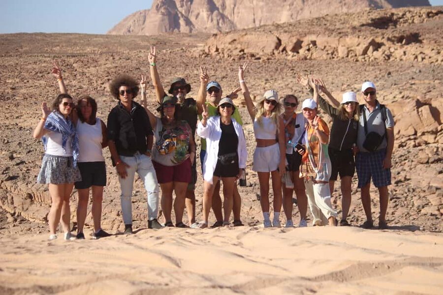 Sharm El-Sheikh: Jeep Adventure to Blue Hole, Canyon & Dahab - Guides, photographers, and group service