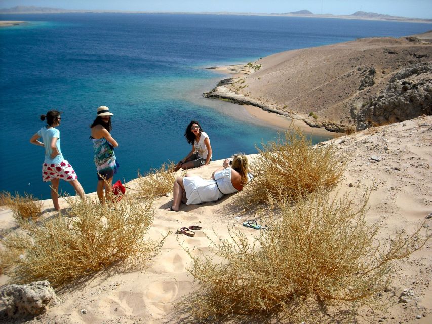 Sharm El-Sheikh: Ras Mohamed & White Island Snorkeling Trip - White Island and its short swim ashore