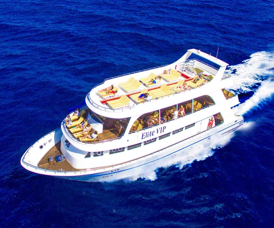 Sharm el-Sheikh: Ras Mohammed Elite VIP Cruise and BBQ Lunch - Four Decks and a Quiet Place in the Sun