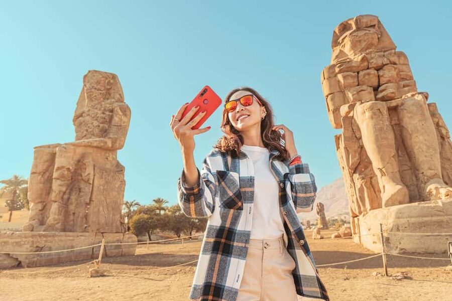 Sharm El Sheikh: Trip to Luxor & Tutankhamun Tomb by Plane - Crossing to the West Bank