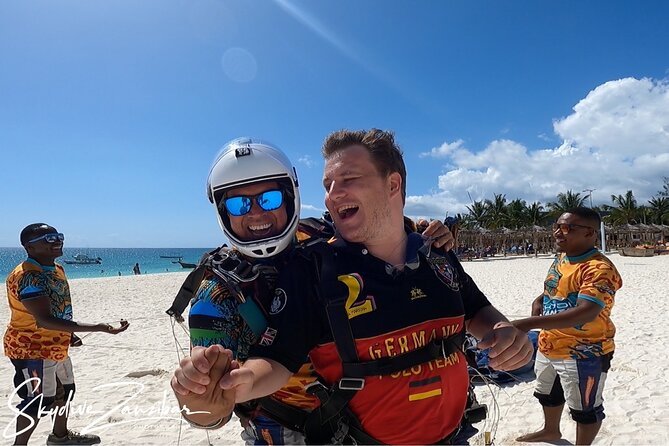 Skydive Zanzibar | Tandem Skydive - A 10,000-foot view of Zanzibar