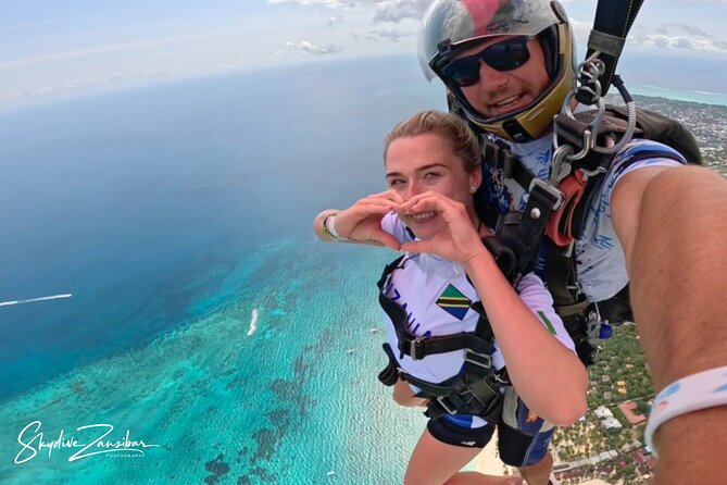 Skydive Zanzibar | Tandem Skydive - Five to ten minutes beneath the parachute