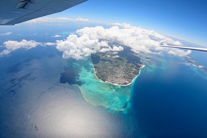 Skydive Zanzibar | Tandem Skydive - Photos and videos shortly after landing