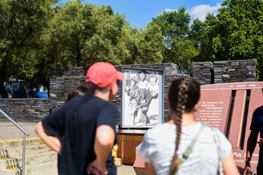 Soweto: Guided Bicycle Tour with Lunch - Mzimhlophe Women’s Hostel and the less polished side of Soweto