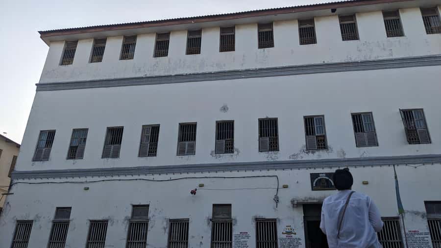 Stone Town's Hidden History: Private Guided Walking Tour - Freddie Mercury’s house and the modern connection