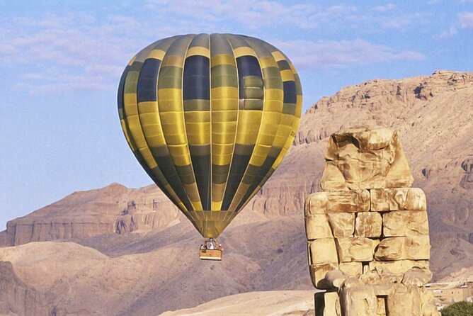 Sunrise Ballooning Luxor with Transfers Included - Coffee, safety briefing, and the launch field