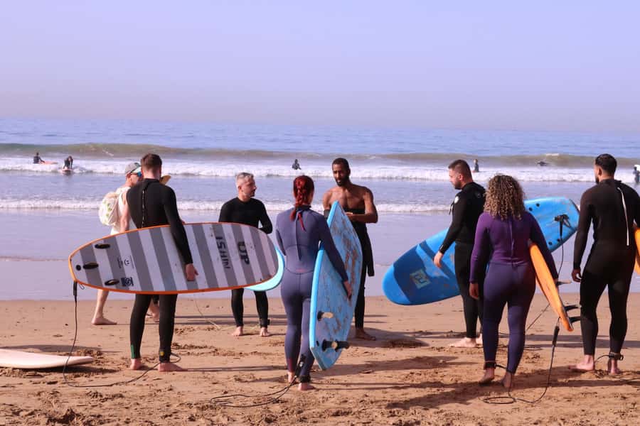 Surf Lessons with Local instructor - Working toward your first standing wave