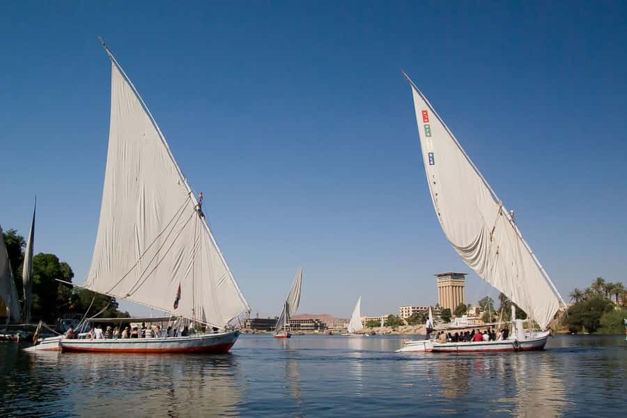 The Nile: Felucca Ride with Meal and Transfers - Sunset, daytime, and Cairo after dark