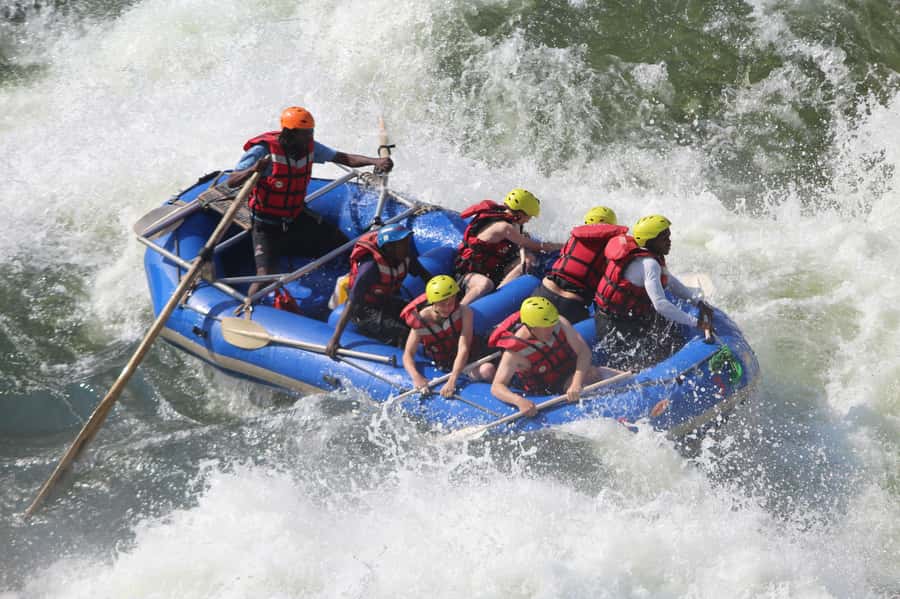 Victoria Falls: Zambezi Half-Day Rafting - Walking down to the river