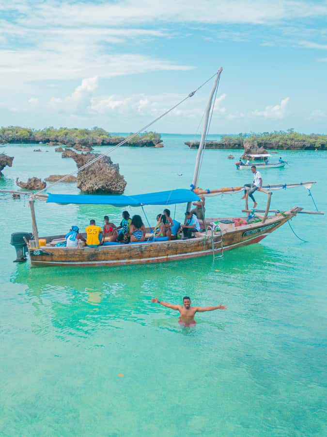 Zanzibar: Safari Blue Lagoon Trip with Snorkeling and Lunch - Snorkeling around Kwale Sandbank